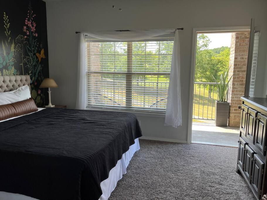 Couples Condo Retreat Overlooking Golf Course Branson West Kültér fotó