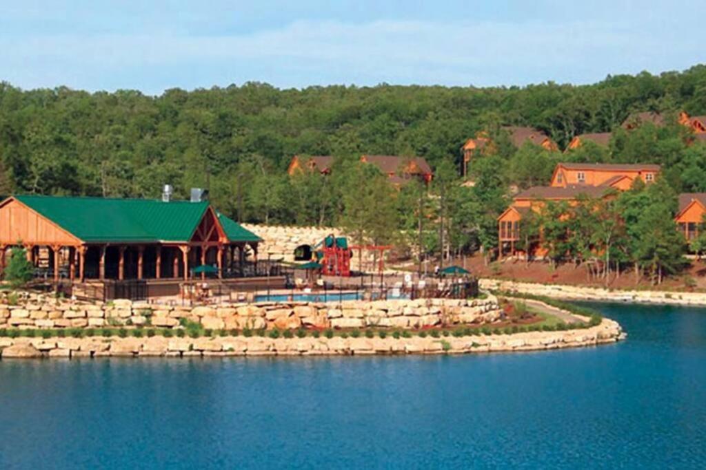Couples Condo Retreat Overlooking Golf Course Branson West Kültér fotó